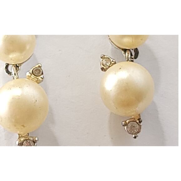 Vintage Dangling Faux Pearl Earrings - Picture 2 of 10